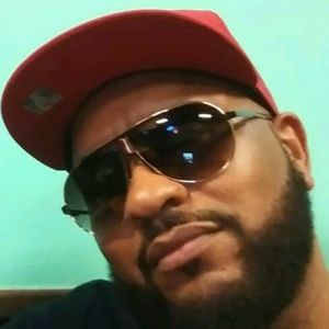 Meet your Posher, Tony